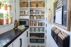 pantry4