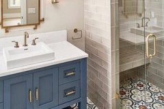 lakehousebathroomblue