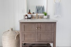 coastal-pool-house-bathroom-32