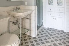 Wauwatosa-hall-bath-remodel-1493