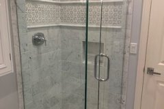 ShowerWallFeature